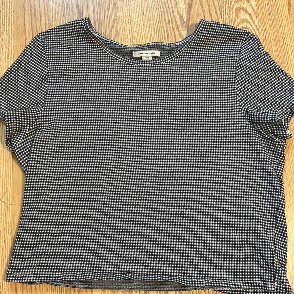 American Eagle baby tee